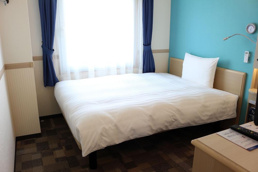 Toyoko Inn Osaka Kyobashi Sakuranomiya Exterior foto