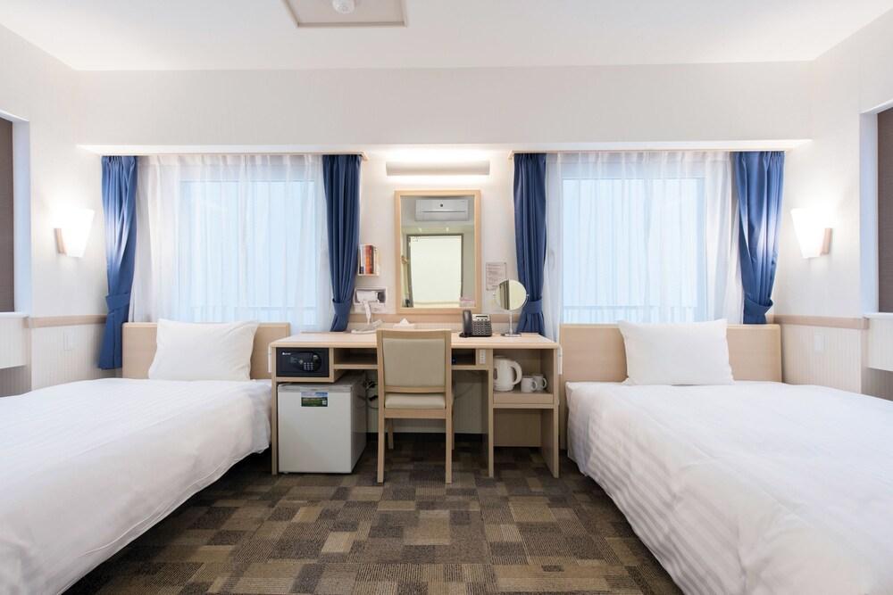 Toyoko Inn Osaka Kyobashi Sakuranomiya Exterior foto