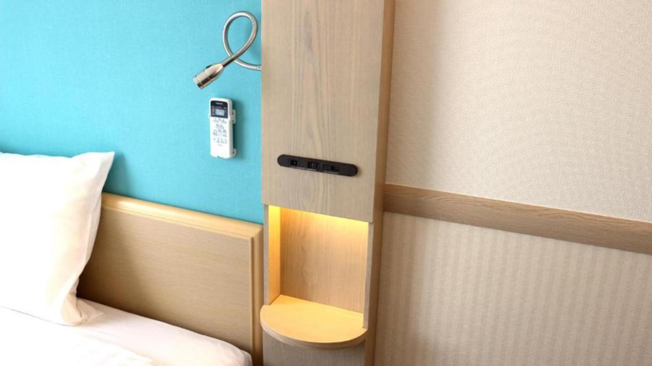 Toyoko Inn Osaka Kyobashi Sakuranomiya Exterior foto