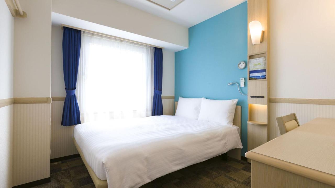 Toyoko Inn Osaka Kyobashi Sakuranomiya Exterior foto